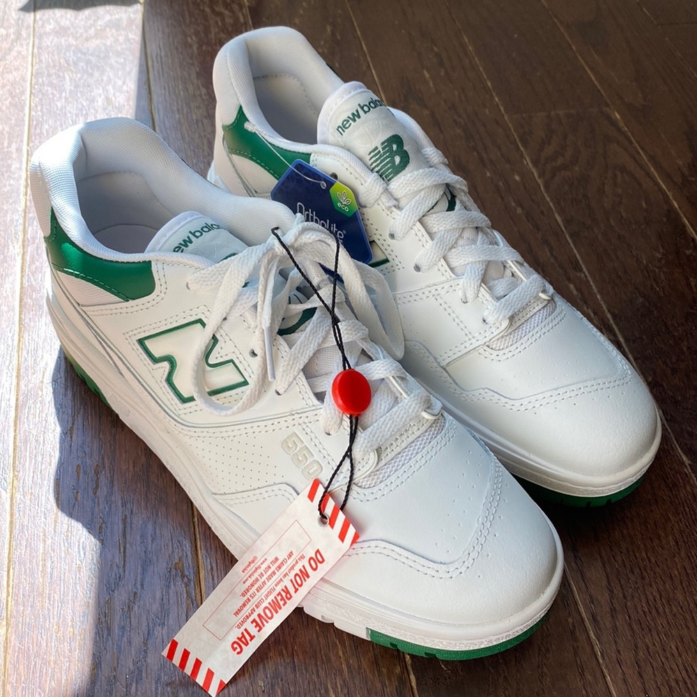 Unisex New Balance 550 white and green. NEW